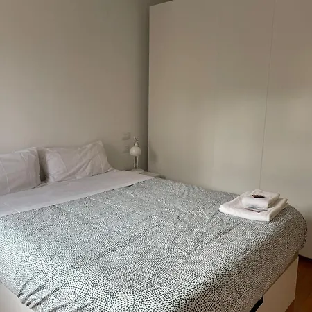Sarmiento- Casco Historico Apartment *