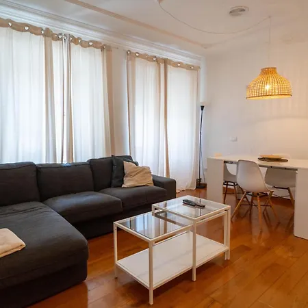 Sarmiento- Casco Historico Apartment *